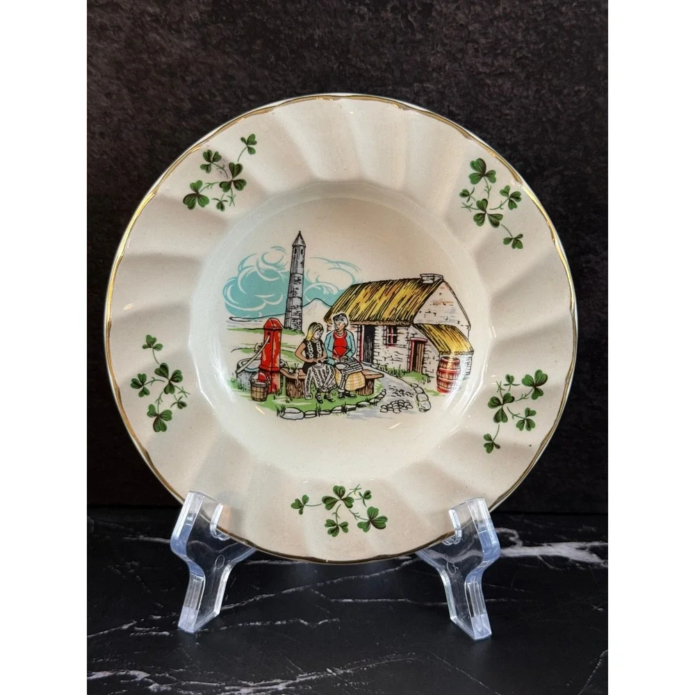 Vintage Carrigaline Pottery Cork Ireland Trinket Ashtray Dish Gold Trim 5 1/4in
